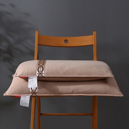 91家纺网 家纺一手货源 找家纺 全棉水洗棉全荞麦壳枕芯花草护颈枕民族风枕头单人儿童定型枕