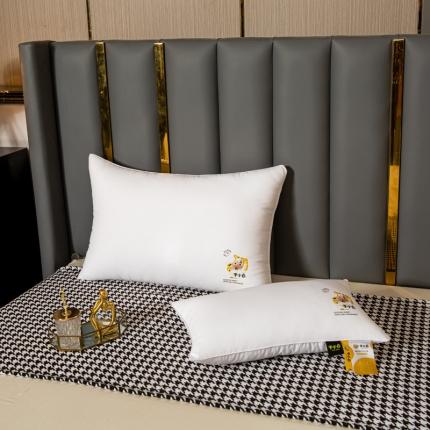 91家纺网 家纺一手货源 找家纺 （总）雅诗帛  2025新款牛小白枕头枕芯