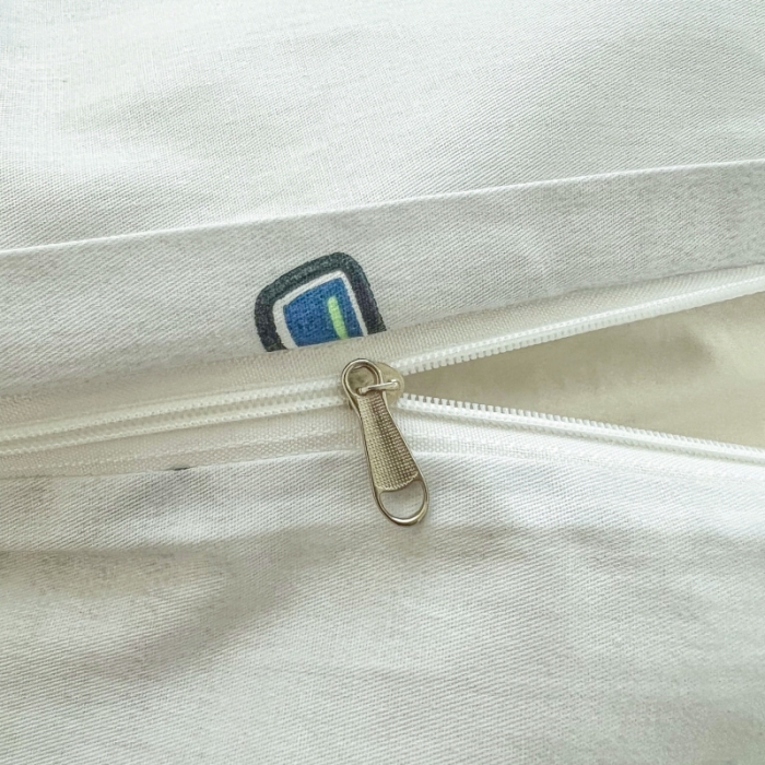 91家纺网 家纺一手货源 找家纺 感遇家纺 2022新款全棉印花四件套 格子草莓