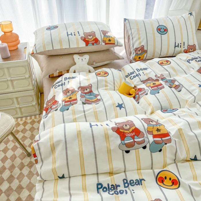 91家纺网 家纺一手货源 找家纺 感遇家纺 2022新款全棉印花四件套 滑板小熊