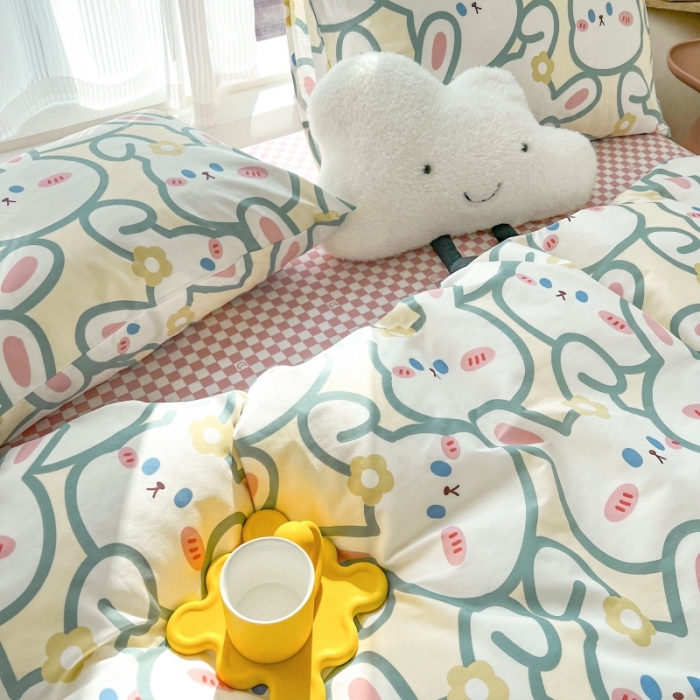 91家纺网 家纺一手货源 找家纺 感遇家纺 2022新款全棉印花四件套 兔宝宝