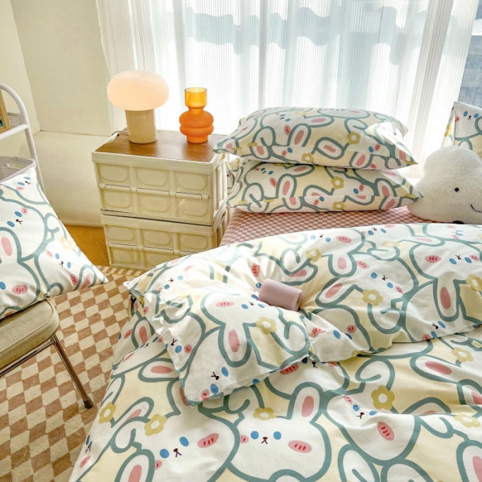 91家纺网 家纺一手货源 找家纺 感遇家纺 2022新款全棉印花四件套 兔宝宝