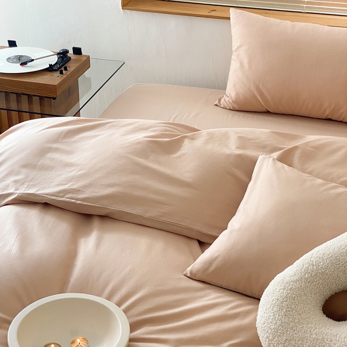 91家纺网 家纺一手货源 找家纺 窝米 2022春季新品素色双拼水洗棉系列四件套 燕麦奶