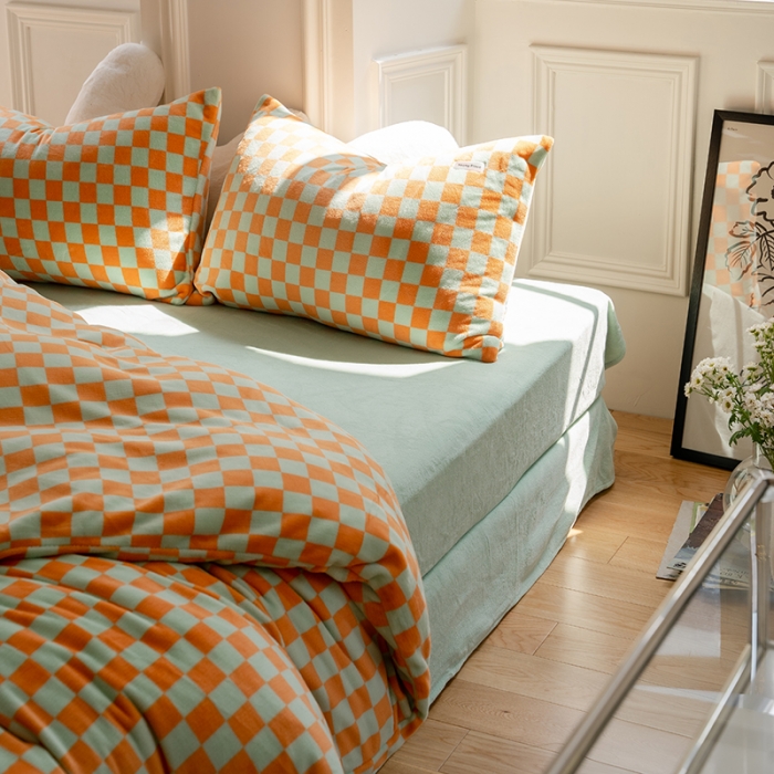 91家纺网 家纺一手货源 找家纺 洋铭区 2022新款双色棋盘格四件套 庄园橙格