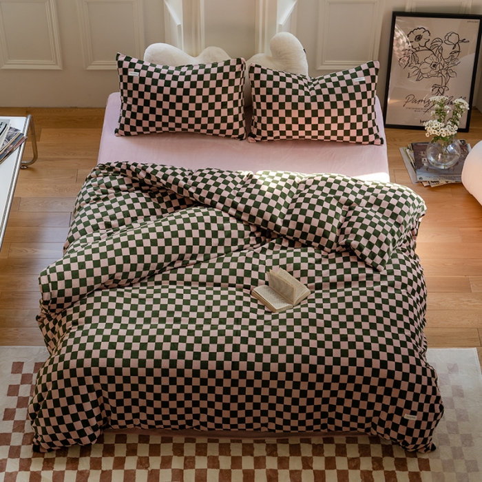 91家纺网 家纺一手货源 找家纺 洋铭区 2022新款双色棋盘格四件套 庄园咖格