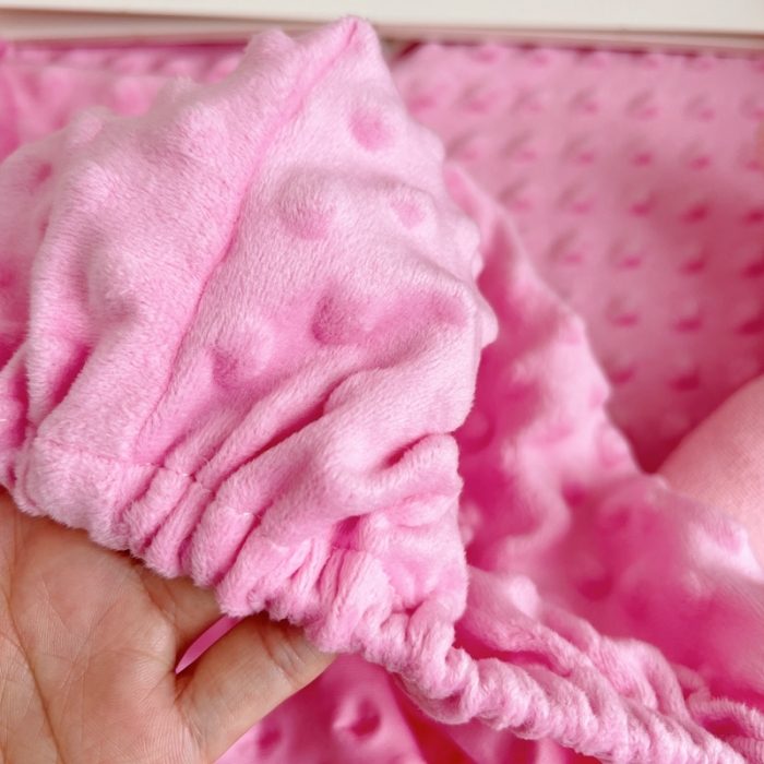 91家纺网 家纺一手货源 找家纺 星期八 2022新款豆豆绒床笠 粉色