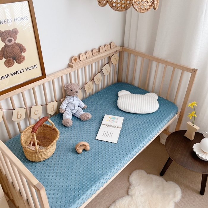 91家纺网 家纺一手货源 找家纺 星期八 2022新款豆豆绒床笠 蓝色