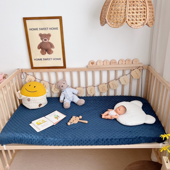 91家纺网 家纺一手货源 找家纺 星期八 2022新款豆豆绒床笠 深蓝色