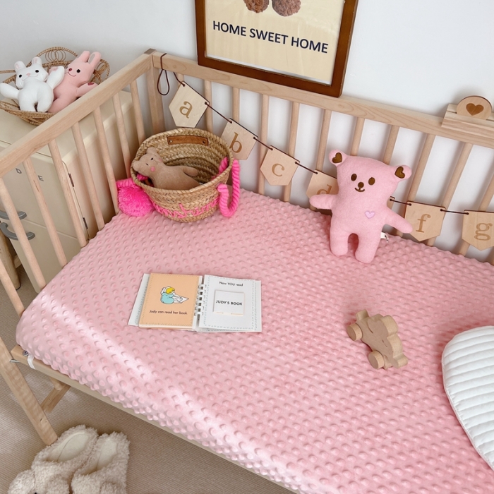 91家纺网 家纺一手货源 找家纺 星期八 2022新款豆豆绒床笠 玉色