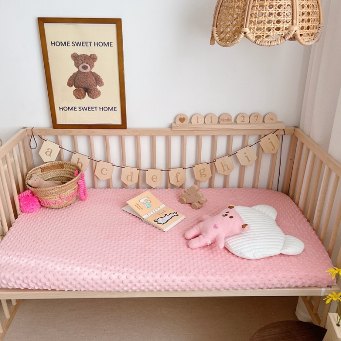 91家纺网 家纺一手货源 找家纺 星期八 2022新款豆豆绒床笠 玉色