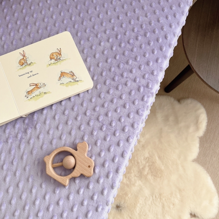 91家纺网 家纺一手货源 找家纺 星期八 2022新款豆豆绒床笠 紫色