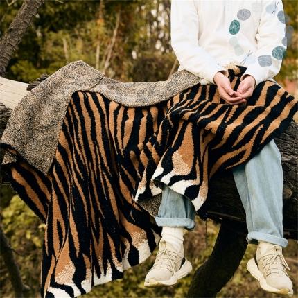 91家纺网 家纺一手货源 找家纺 （总）暖绵绵家纺 约佩特动物系列半边绒毛毯