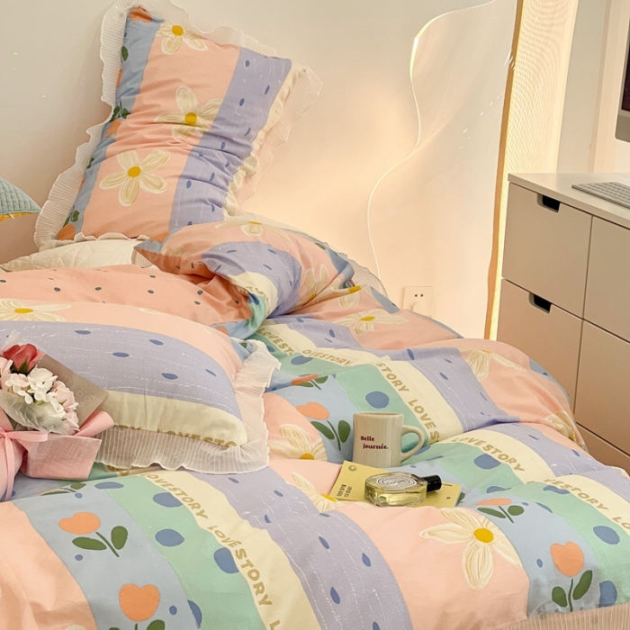 91家纺网 家纺一手货源 找家纺 昔可家纺 2022新款13372全棉百褶花边四件套 竖条拼接花