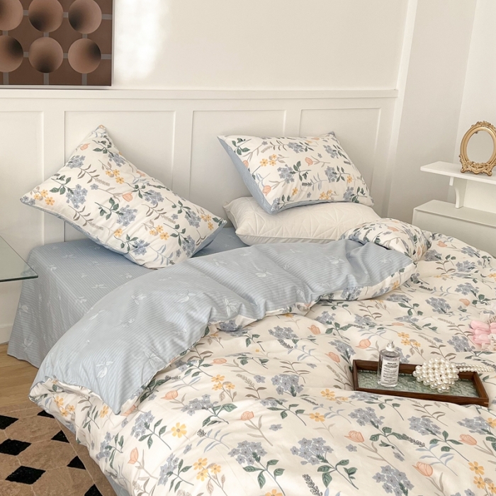 91家纺网 家纺一手货源 找家纺 昔可家纺 2022新款13372全棉普通款花花系列四件套 爱丽丝紫