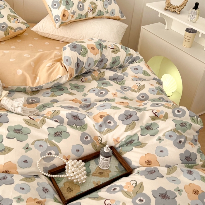 91家纺网 家纺一手货源 找家纺 昔可家纺 2022新款13372全棉普通款花花系列四件套 百合铃兰绿