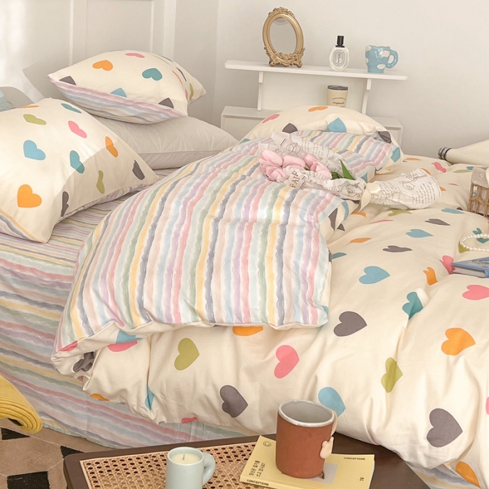 91家纺网 家纺一手货源 找家纺 昔可家纺 2022新款13372全棉普通款简约ins四件套 彩色心