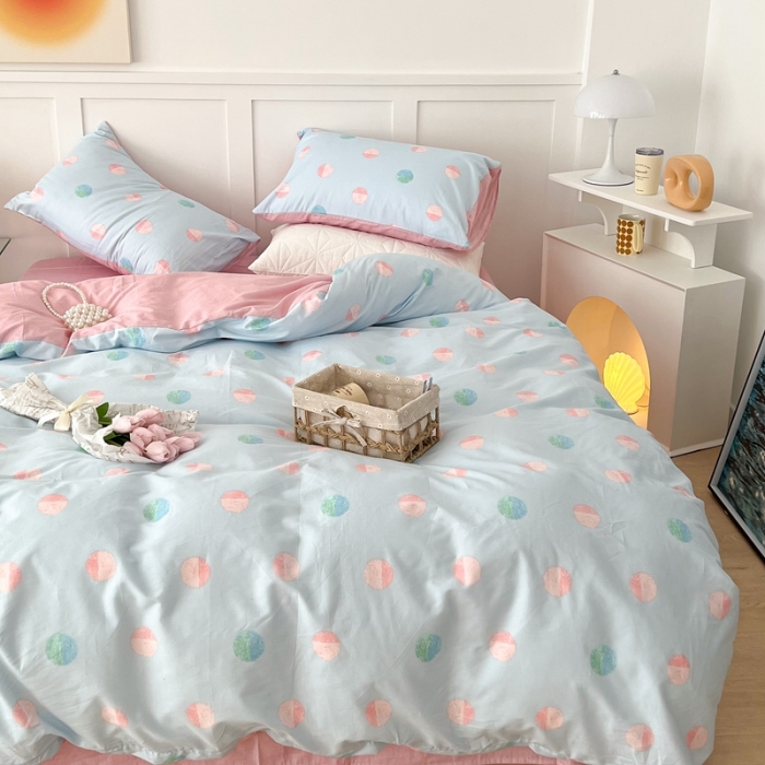 91家纺网 家纺一手货源 找家纺 昔可家纺 2022新款13372全棉普通款简约ins四件套 亮片波点