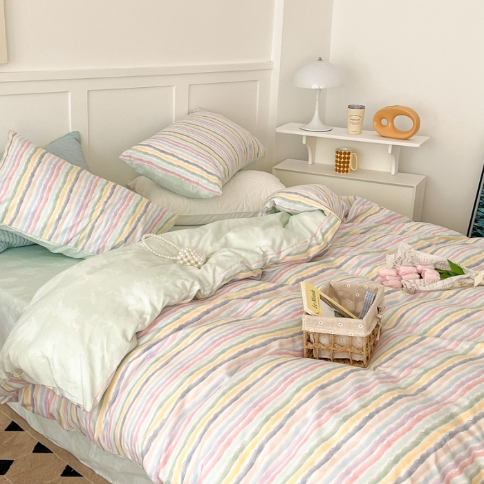 91家纺网 家纺一手货源 找家纺 昔可家纺 2022新款13372全棉普通款简约ins四件套 小小彩虹条