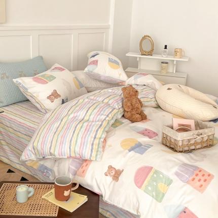 91家纺网 家纺一手货源 找家纺 昔可家纺 2022新款13372全棉普通款卡通四件套 油画房子熊