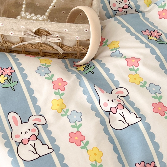 91家纺网 家纺一手货源 找家纺 昔可家纺 2022新款13372全棉普通款卡通四件套 竖条小兔