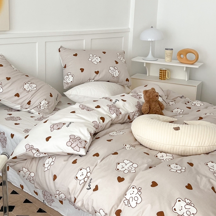 91家纺网 家纺一手货源 找家纺 昔可家纺 2022新款13372全棉普通款卡通四件套 天使小熊