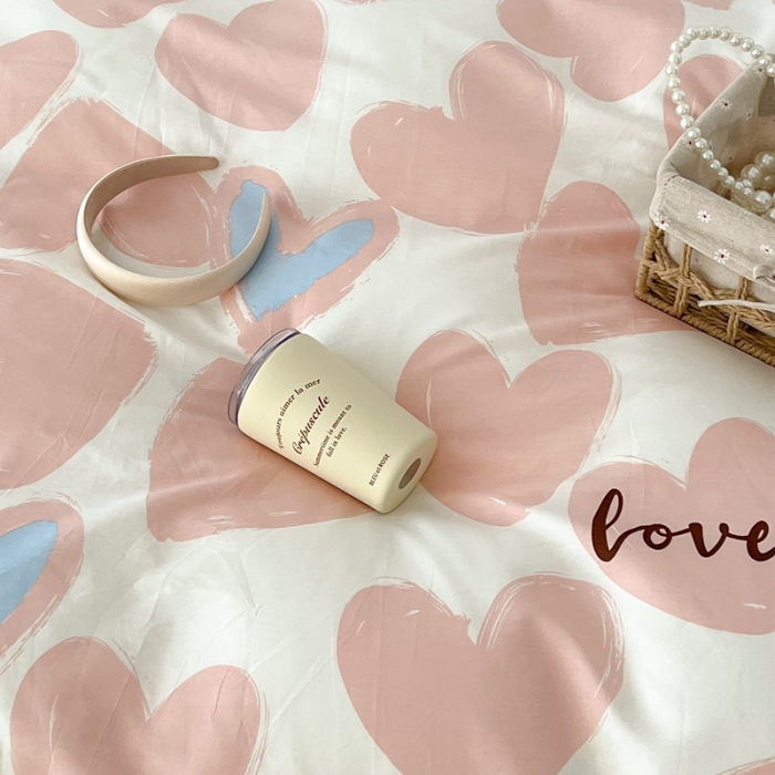 91家纺网 家纺一手货源 找家纺 总昔可家纺 2022新款13372全棉普通款爱心系列四件套