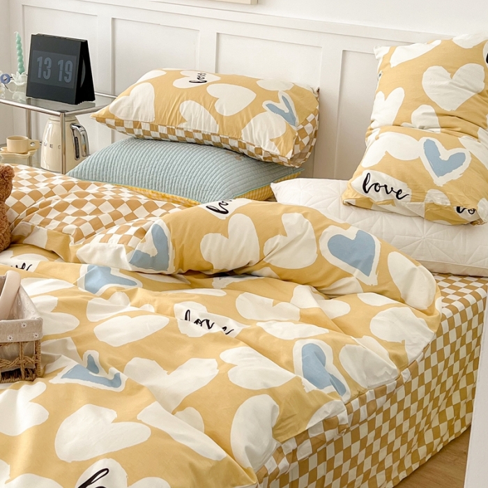 91家纺网 家纺一手货源 找家纺 昔可家纺 2022新款13372全棉普通款爱心系列四件套 撞色爱心黄