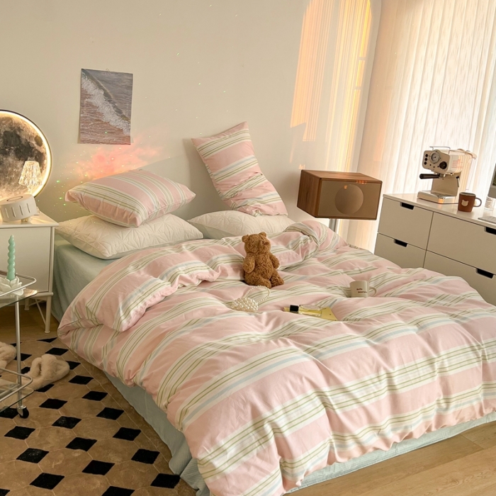 91家纺网 家纺一手货源 找家纺 昔可家纺 2022新款13372全棉普通款玛卡龙条纹四件套 马卡龙粉条纹