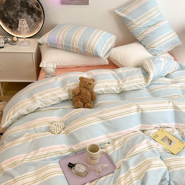 91家纺网 家纺一手货源 找家纺 昔可家纺 2022新款13372全棉普通款玛卡龙条纹四件套 奶蓝条纹
