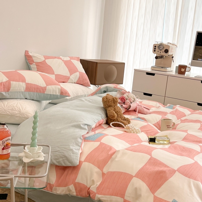 91家纺网 家纺一手货源 找家纺 总昔可家纺 2022新款13372全棉普通款异形棋盘格四件套