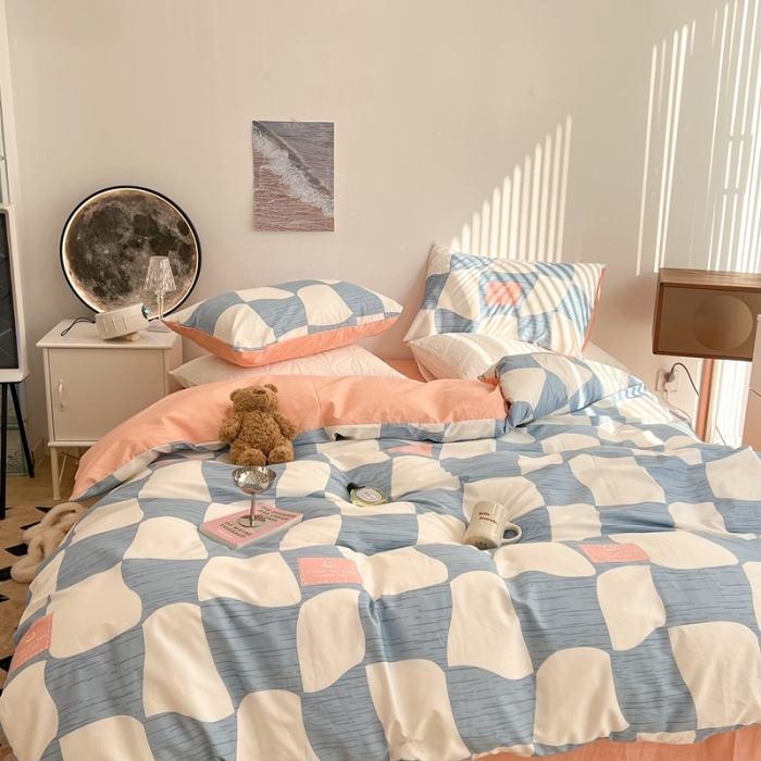 91家纺网 家纺一手货源 找家纺 昔可家纺 2022新款13372全棉普通款异形棋盘格四件套 异形棋盘蓝