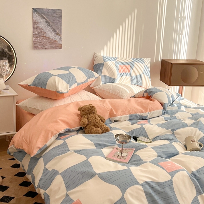 91家纺网 家纺一手货源 找家纺 昔可家纺 2022新款13372全棉普通款异形棋盘格四件套 异形棋盘蓝