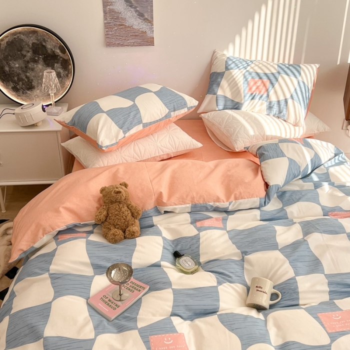 91家纺网 家纺一手货源 找家纺 昔可家纺 2022新款13372全棉普通款异形棋盘格四件套 异形棋盘蓝