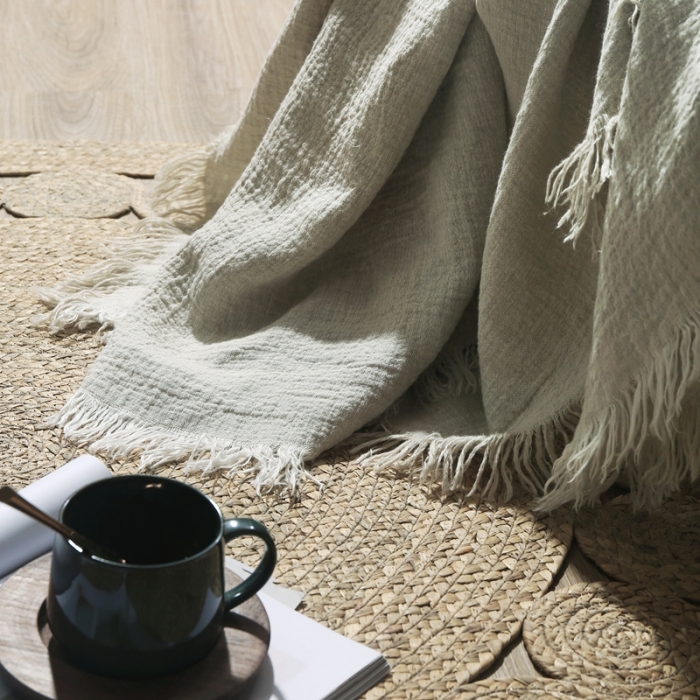 91家纺网 家纺一手货源 找家纺 简家居 2022新款纯亚麻流苏盖毯 麻本色