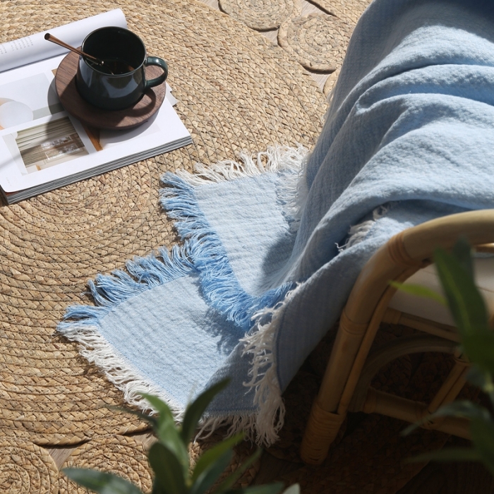 91家纺网 家纺一手货源 找家纺 简家居 2022新款纯亚麻流苏盖毯 天蓝