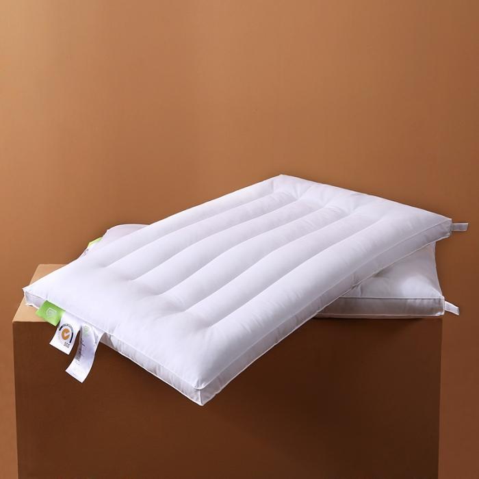 91家纺网 家纺一手货源 找家纺 2022新品全棉防羽布低枕羽丝绒枕头水洗定型护颈单人枕芯