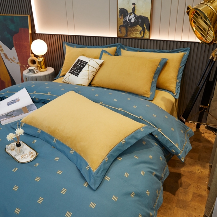 91家纺网 家纺一手货源 找家纺 （总）杜先生 2021新款230克牛奶绒拼角被边款四件套