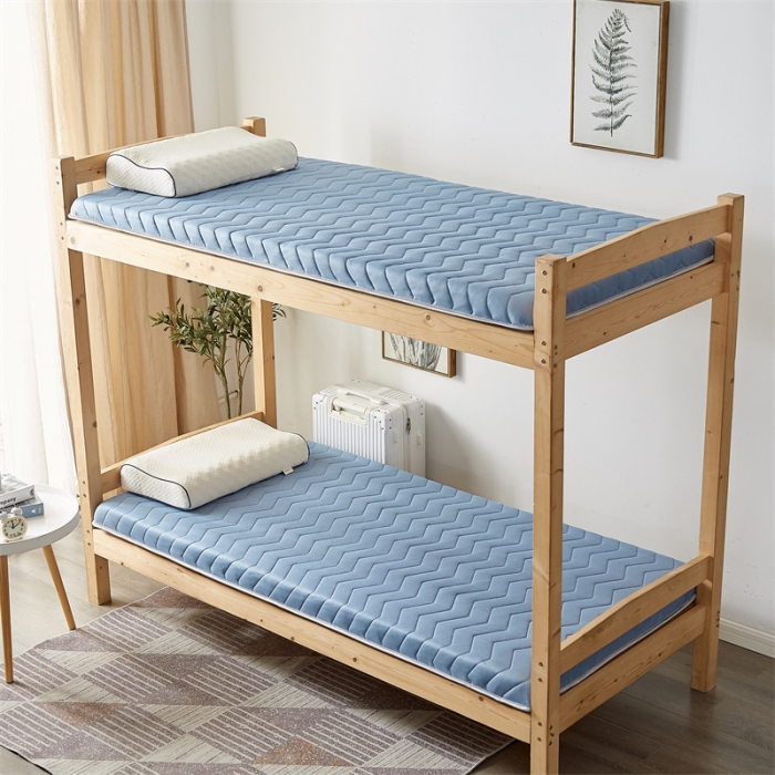 91家纺网 家纺一手货源 找家纺 寐珂家纺 2025新款A类针织乳胶床垫-学生款 清新蓝