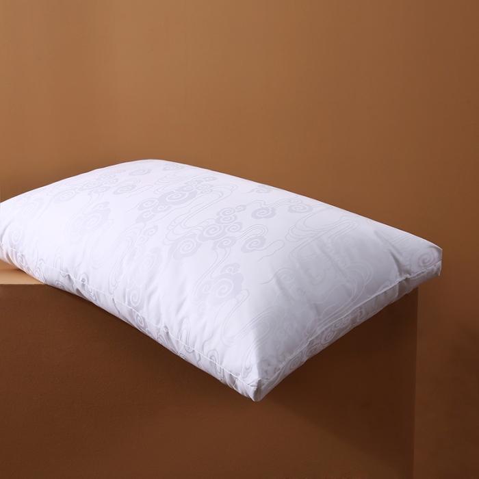 91家纺网 家纺一手货源 找家纺 2022新款全棉60S贡缎提花酒店仪征棉枕头护颈单人面包枕芯