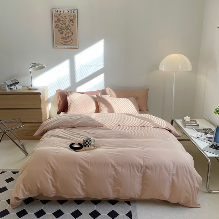 91家纺网 家纺一手货源 找家纺 窝米 2022春季新品素色双拼水洗棉系列四件套 燕麦奶