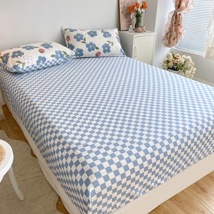 91家纺网 家纺一手货源 找家纺 麦伦春季新品全棉40S斜纹印花休闲轻奢系列单品床笠 棋盘格蓝