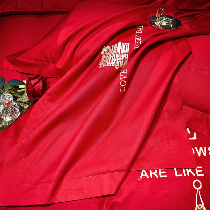 91家纺网 家纺一手货源 找家纺 （总）用心 2022新款婚庆家居爆款刺绣四件套