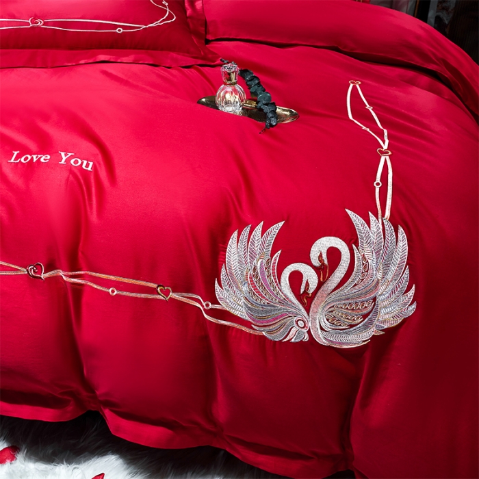 91家纺网 家纺一手货源 找家纺 用心 2022新款婚庆家居爆款刺绣四件套 良辰美景