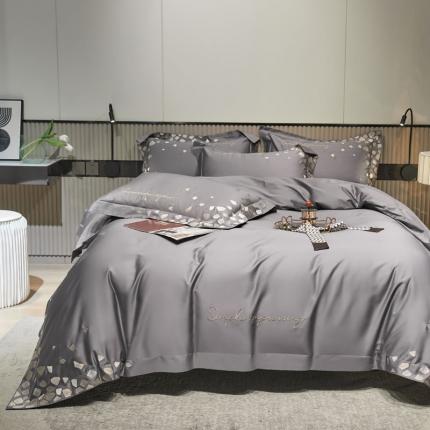 91家纺网 家纺一手货源 找家纺 总爱缦 2022新款100支长绒棉贡缎刺绣宽边四件套耀影系列