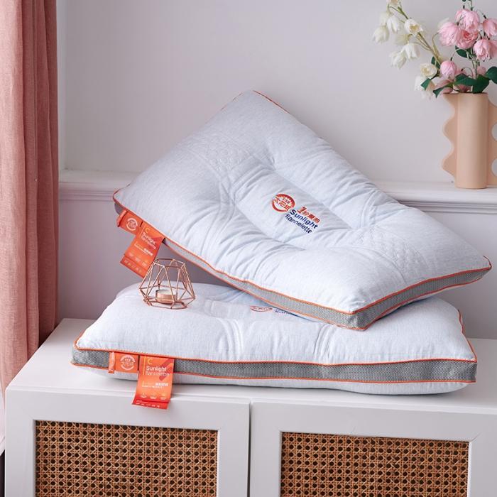 91家纺网 家纺一手货源 找家纺 赛格时代家居 健康舒适羽丝绒枕 枕头 低枕