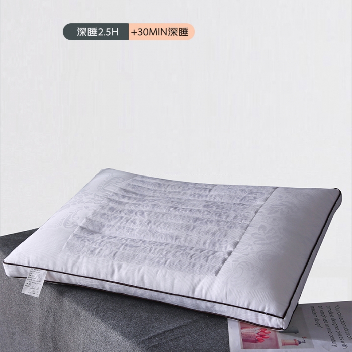 91家纺网 家纺一手货源 找家纺 全棉60S贡缎提花决明子木棉两用护颈羽丝绒枕芯定型硬枕头