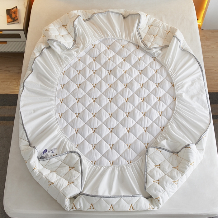 91家纺网 家纺一手货源 找家纺 久典 2022新款A类全棉色织水洗棉刺绣抗菌防螨夹棉床笠 纯白