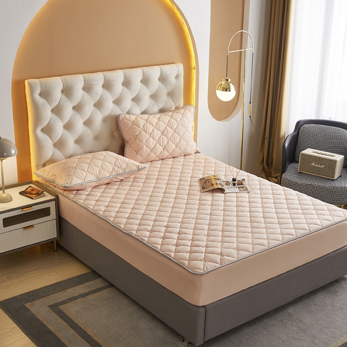 91家纺网 家纺一手货源 找家纺 久典 2022新款A类全棉色织水洗棉刺绣抗菌防螨夹棉床笠 浅粉