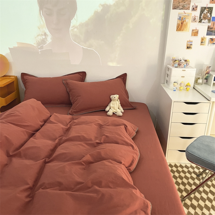 91家纺网 家纺一手货源 找家纺 金丝鸟 2023新款纯色全棉水洗棉贝壳边四件套 暖情红