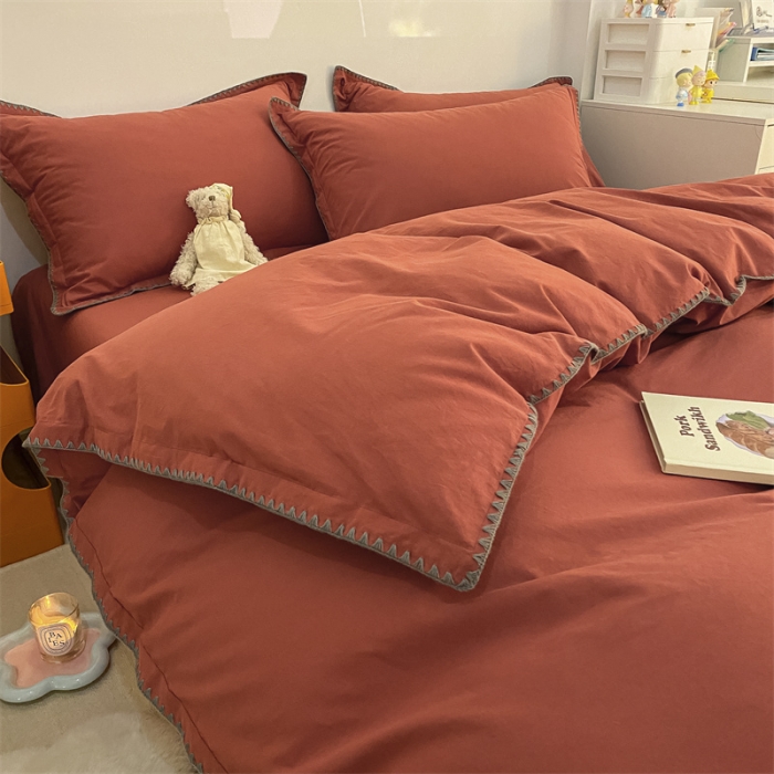 91家纺网 家纺一手货源 找家纺 金丝鸟 2023新款纯色全棉水洗棉贝壳边四件套 暖情红